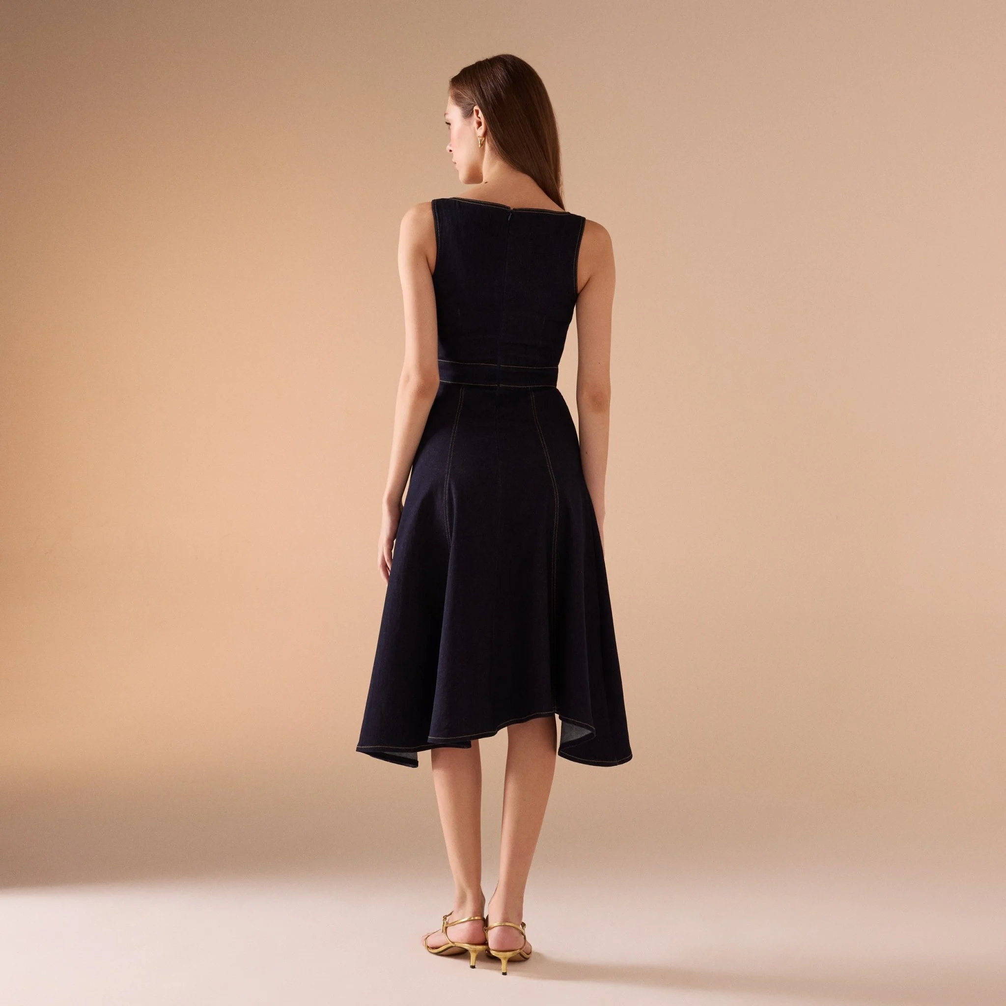 A-line Sleeveless Denim Midi Dress - Image 4